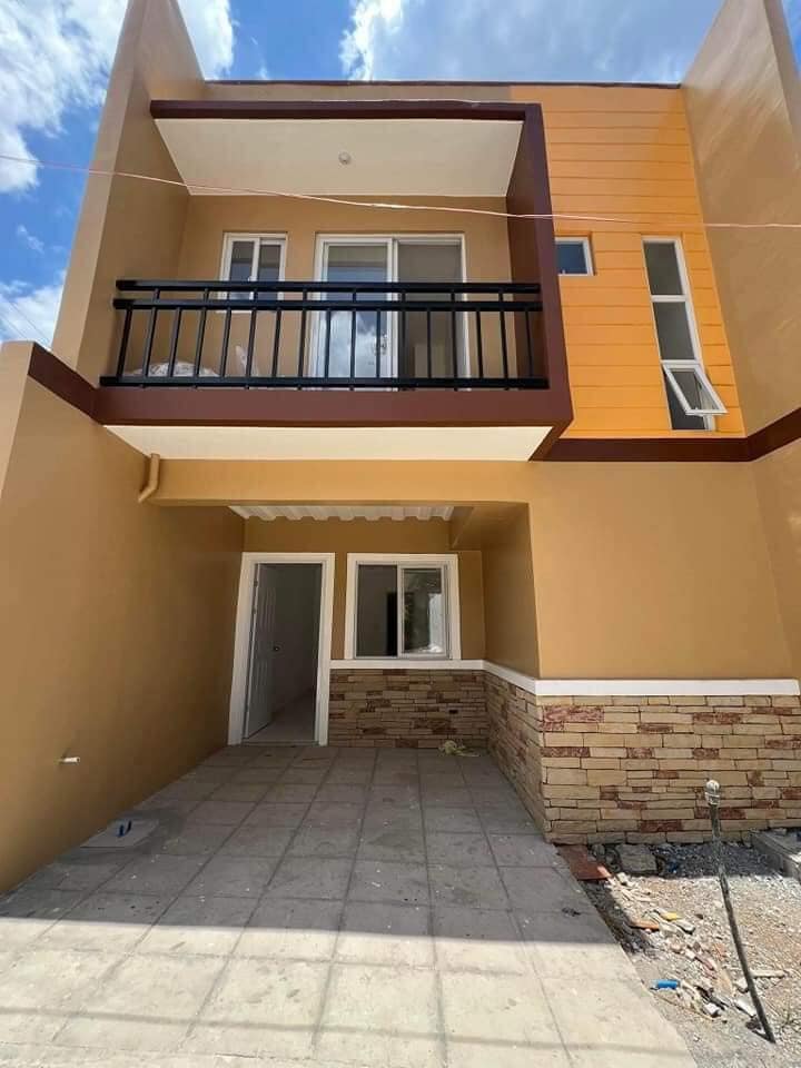 3BR Townhouse overlooking for sale in Cupang Antipolo Rizal - Media Image Asset Panel Sub-No 2