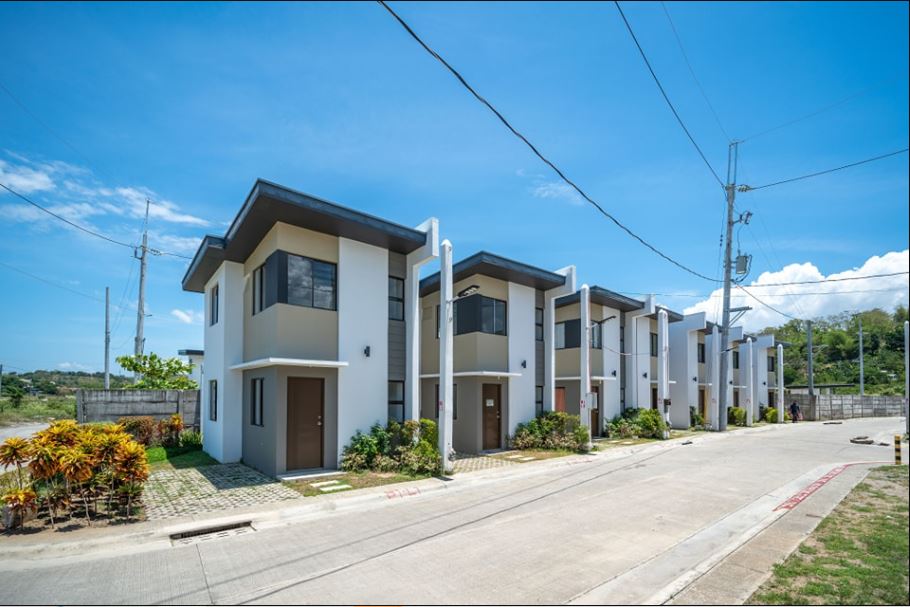 2BR Pre Selling Hjouse and Lot for sale near Puregold Binangon Rizal - Media Image Asset Panel Sub-No 4