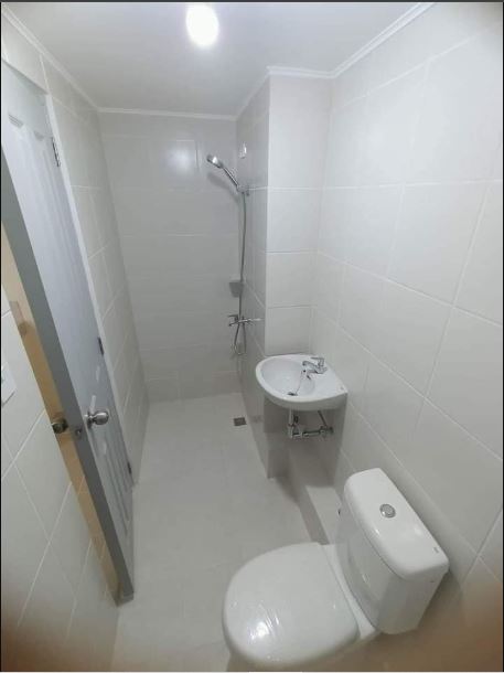 2BR Pre Selling Mid Rise Condominium Unit along Felix Ave. Cainta Rizal - Media Image Asset Panel Sub-No 8