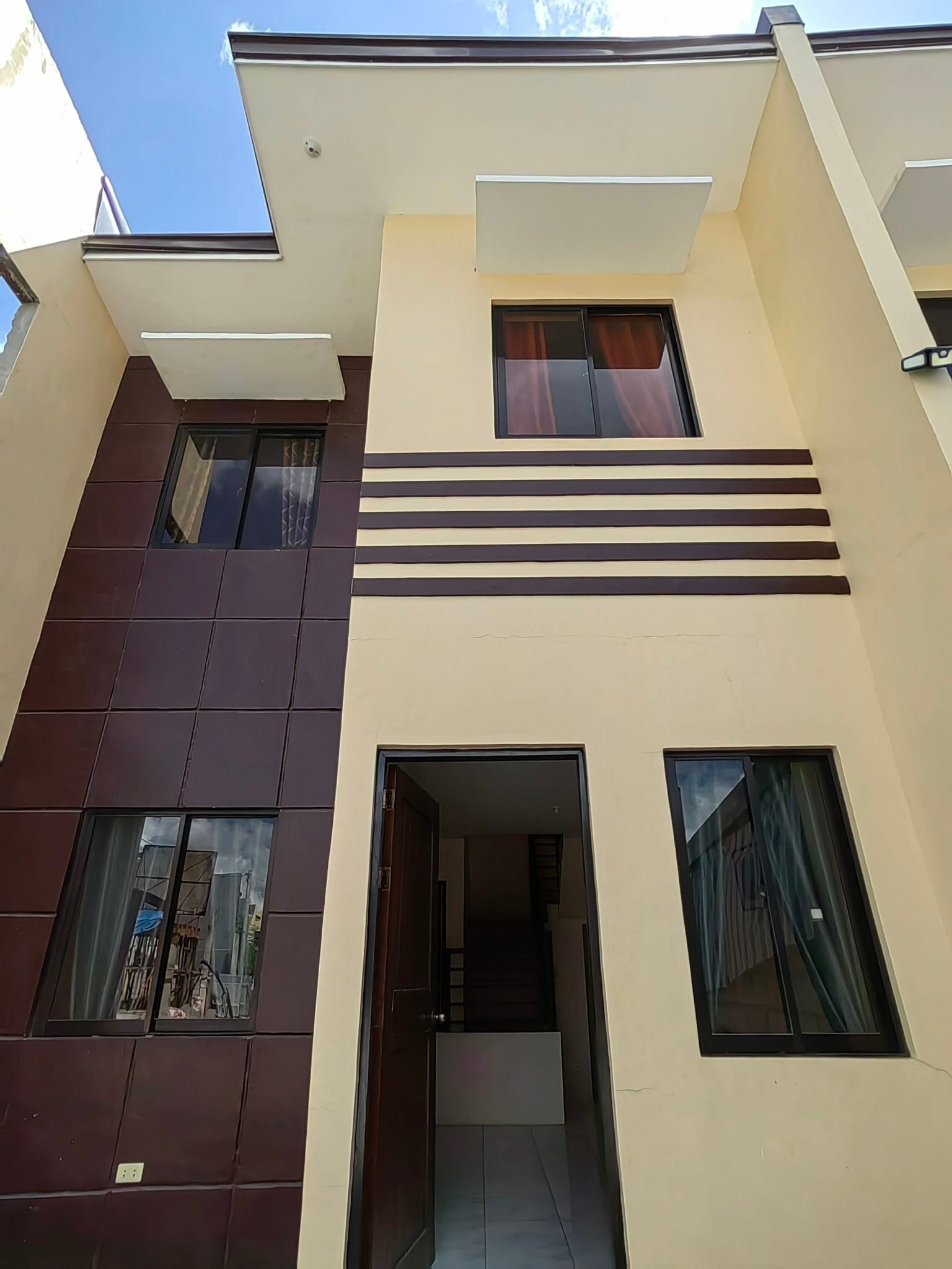 2-3BR House and Lot for sale near Ortigas Ave. Extension Cainta Rizal - Media Image Asset Panel Sub-No 2