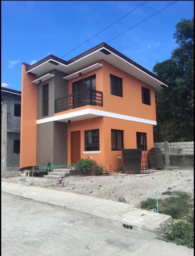 3BR Pre Selling Single Attached for sale near Ortigas Ave. Extension Cainta Rizal - Media Image Asset Panel Sub-No 2