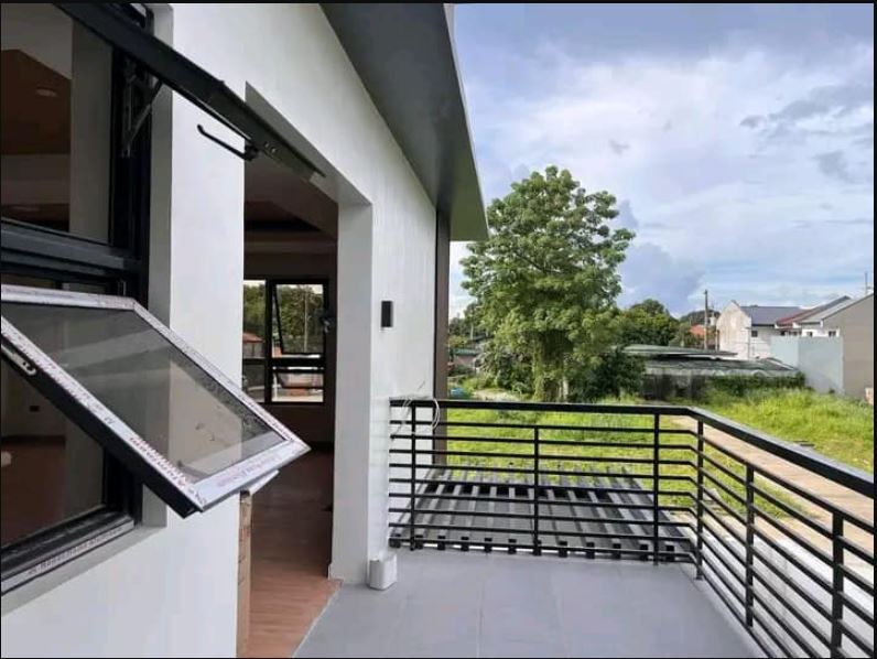 4-5BR Pre selling Single Attached House near Sta. Lucia Mall & LRT Station Cainta Rizal - Media Image Asset Panel Sub-No 13