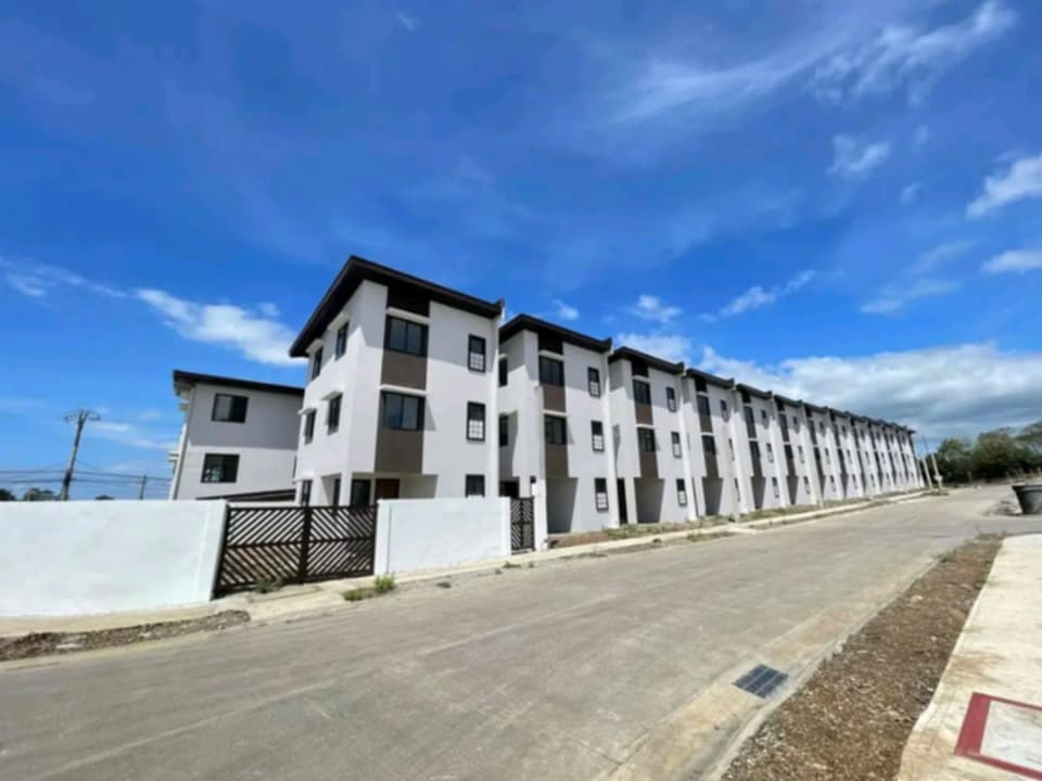 3BR Pre Selling House and lot in Mahabang Parang Binangonan Rizal - Media Image Asset Panel Sub-No 5