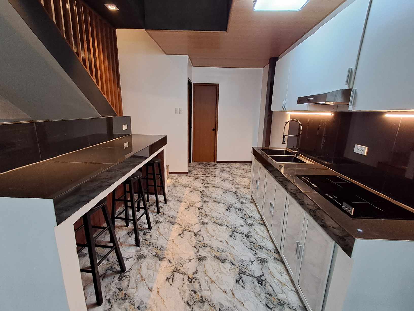 4BR Ready for Occupancy Townhouse for sale in Nangka Marikina City - Media Image Asset Panel Sub-No 8