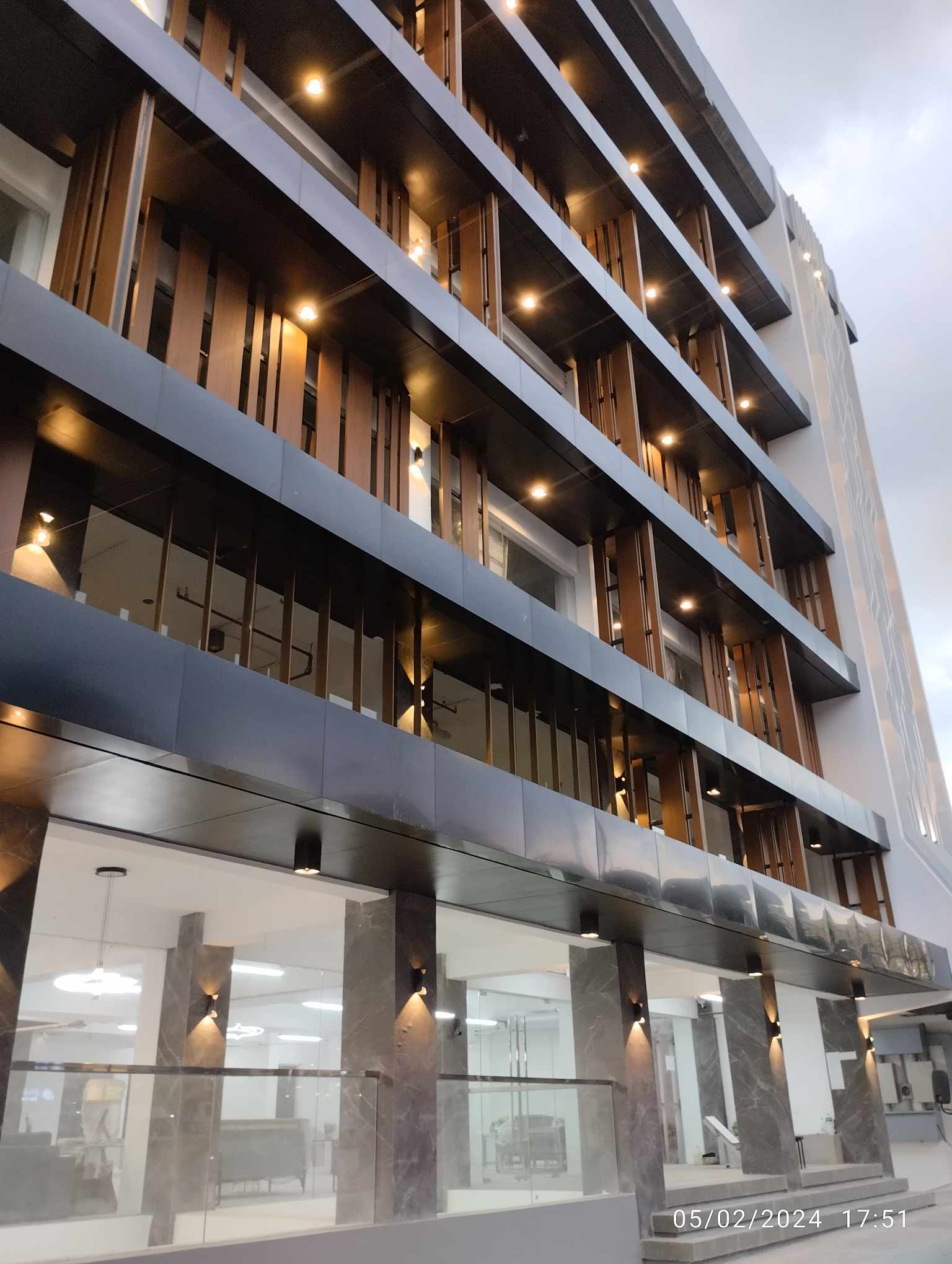 Commercial Space For sale Ready for Occupancy in Tomas Morato Avenue Quezon City - Media Image Asset Panel Sub-No 10