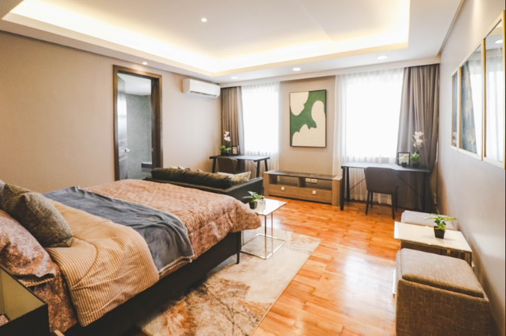5BR Ready for Occupancy House and lot in Tomas Morato Quezon City - Media Image Asset Panel Sub-No 9
