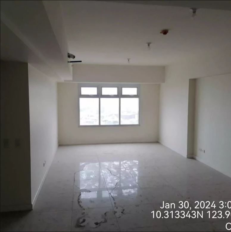 Foreclosed Property for sale in SEDONA PARC, BRGY. HIPODROMO, CEBU CITY, CEBU - Media Image Asset Panel Sub-No 7
