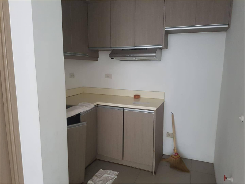 Foreclosed Property for sale in ANTEL SPA AND SERENITY SUITES - SERENITY TOWER, BRGY. POBLACION, MAKATI CITY - Media Image Asset Panel Sub-No 4