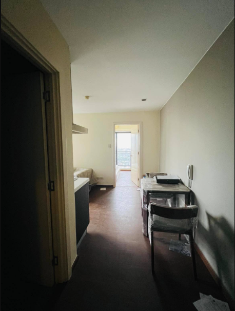 Foreclosed Property for sale in KNIGHTSBRIDGE RESIDENCES, POBLACION, MAKATI CITY - Media Image Asset Panel Sub-No 4