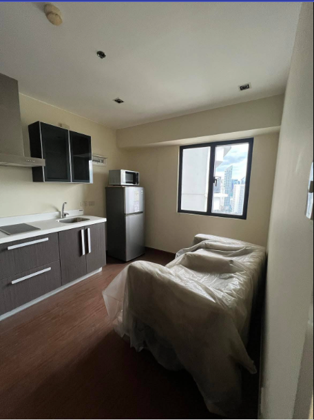 Foreclosed Property for sale in KNIGHTSBRIDGE RESIDENCES, POBLACION, MAKATI CITY - Media Image Asset Panel Sub-No 8