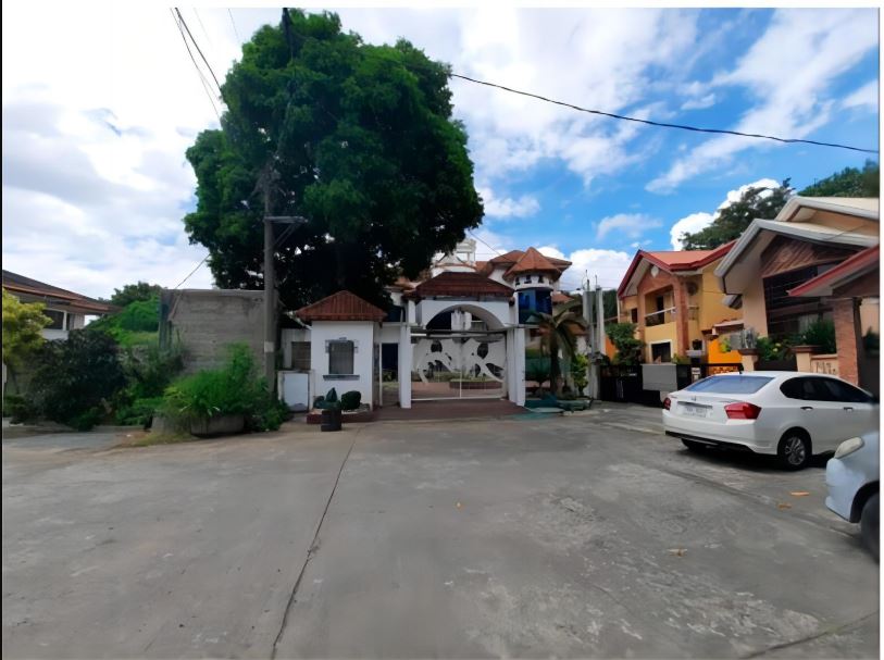 Foreclosed Property for sale in 500 BF RESORT VILLAGE, TALON DOS, LAS PIÑAS CITY - Media Image Asset Panel Sub-No 5