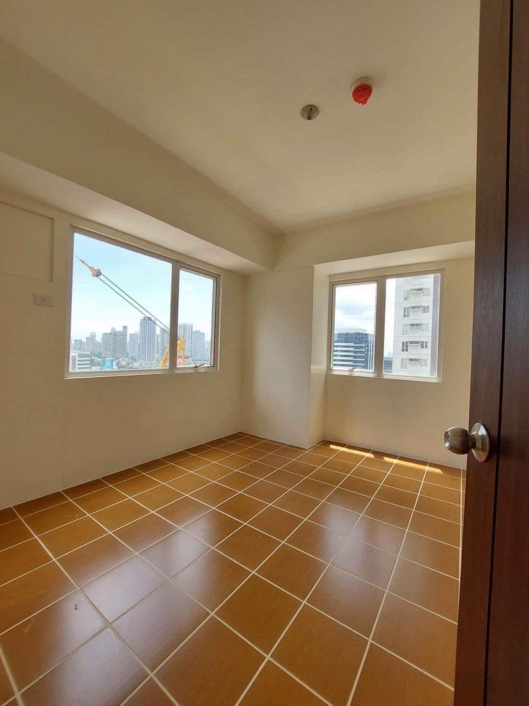 Studio to 3BR Pre Selling & Ready for Occupancy Condominium Units in Mandaluyong City - Media Image Asset Panel Sub-No 8