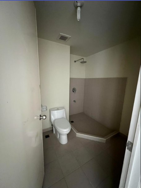 Foreclosed Property for sale in AVIDA TOWERS VERTE BGC, LANE T, BRGY. FORT BONIFACIO, TAGUIG - Media Image Asset Panel Sub-No 9
