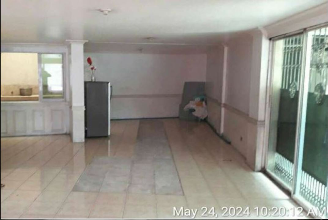 Foreclosed Property for sale in RESIDENCIA DE CHAMPACA BRGY. ROXAS, ROXAS DISTRICT, QUEZON CITY - Media Image Asset Panel Sub-No 5