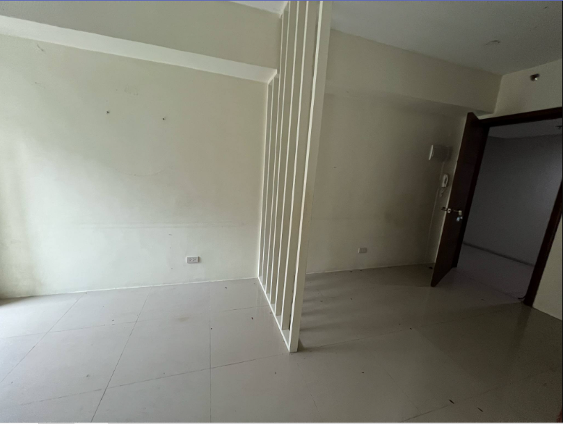 Foreclosed Property for sale in JADE PACIFIC RESIDENCES SAN MARTIN DE PORRES CUBAO, QUEZON CITY - Media Image Asset Panel Sub-No 7