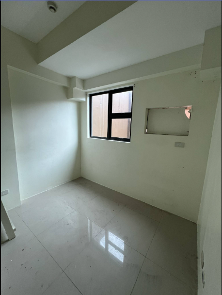 Foreclosed Property for sale in JADE PACIFIC RESIDENCES SAN MARTIN DE PORRES CUBAO, QUEZON CITY - Media Image Asset Panel Sub-No 8