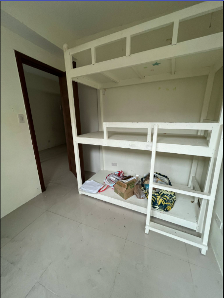 Foreclosed Property for sale in JADE PACIFIC RESIDENCES SAN MARTIN DE PORRES CUBAO, QUEZON CITY - Media Image Asset Panel Sub-No 9