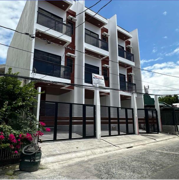 Ready for Occupancy 3 Storey Townhouse for sale in San Antonio Valley 15, Parañaque City - Primary Display View Frame Location in San Antonio, Parañaque City