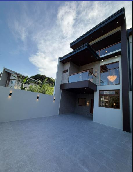 Ready for Occupancy House and lot for sale in Antipolo Valley Antipolo Rizal - Media Image Asset Panel Sub-No 3