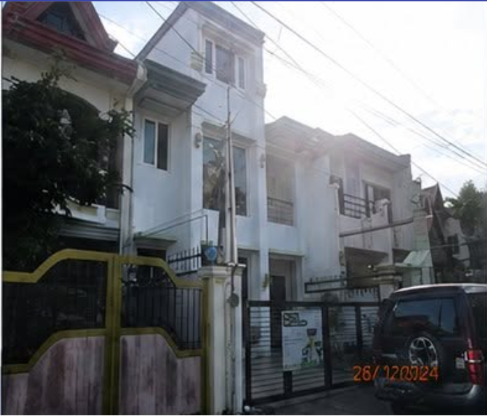 Foreclosed Residential House & Lot For Sale in Las Pinas, Metro Manila (210 sqm Lot Area) - Media Image Asset Panel Sub-No 2