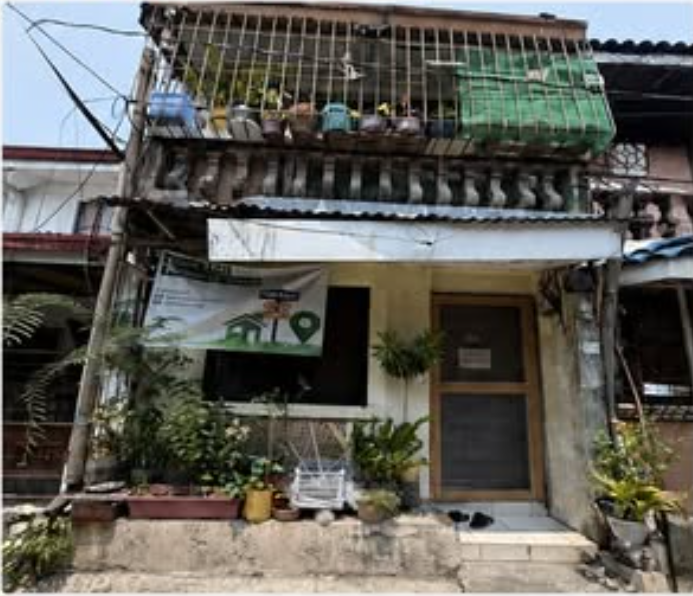 Foreclosed Residential House & Lot For Sale in Las Pinas, Metro Manila (38 sqm Lot Area) - Primary Display View Frame Location in Las Pinas, Metro Manila