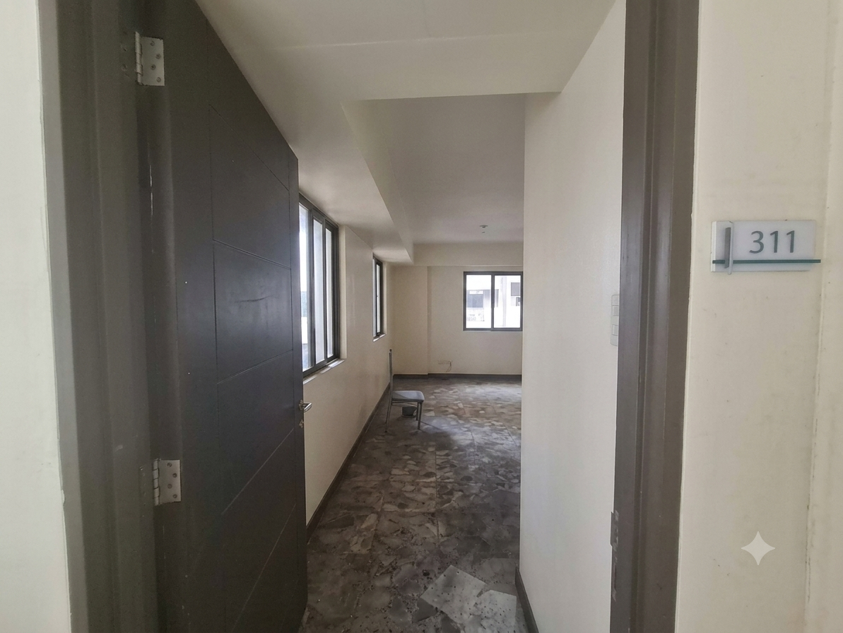 Foreclosed Residential Condominium For Sale in Pasig City, Metro Manila (82 sqm Floor Area) - Media Image Asset Panel Sub-No 7