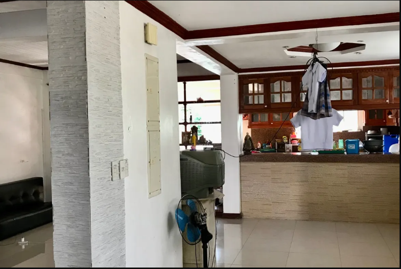 Foreclosed Residential House & Lot For Sale in Bacoor City, Cavite (242 sqm Lot Area) - Media Image Asset Panel Sub-No 2