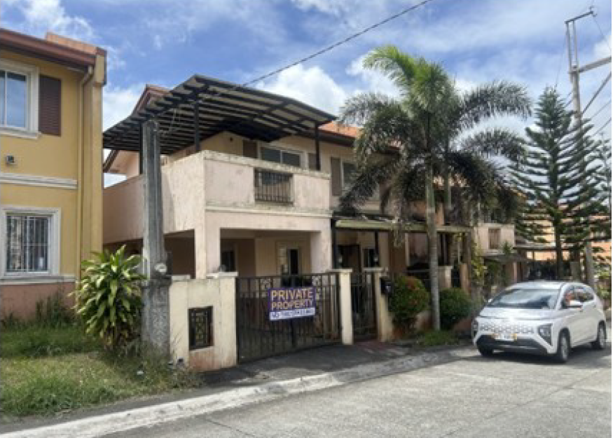 Foreclosed Residential House & Lot For Sale in Silang, Cavite (110 sqm Lot Area) - Media Image Asset Panel Sub-No 2