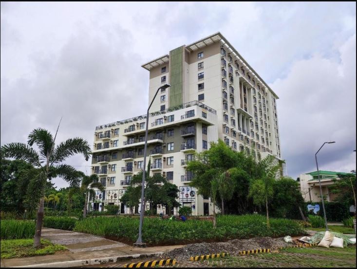 Foreclosed Residential Condominium For Sale in Lapu-Lapu, Cebu (62 sqm Floor Area) - Media Image Asset Panel Sub-No 2